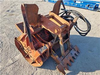 Caterpillar FOREST MULCHER