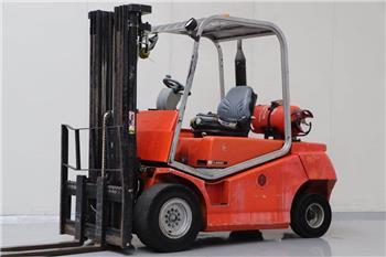 Cesab C4G300E