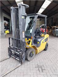 Caterpillar GP 25 N