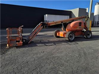 JLG 600AJ