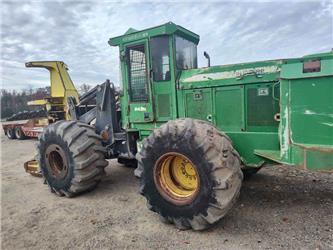 John Deere 843H