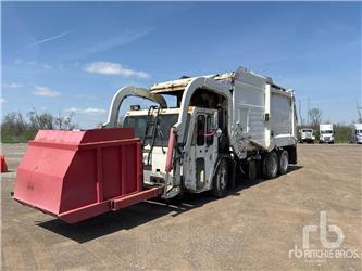  CRANE CARRIER CORP 6x4 COE Front Loader