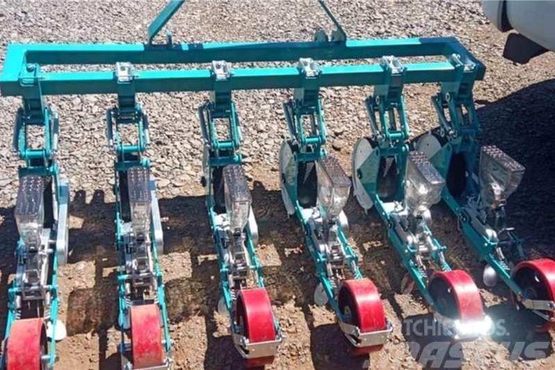  RY Agri Tractor Mounted Vegetable Planter Anders
