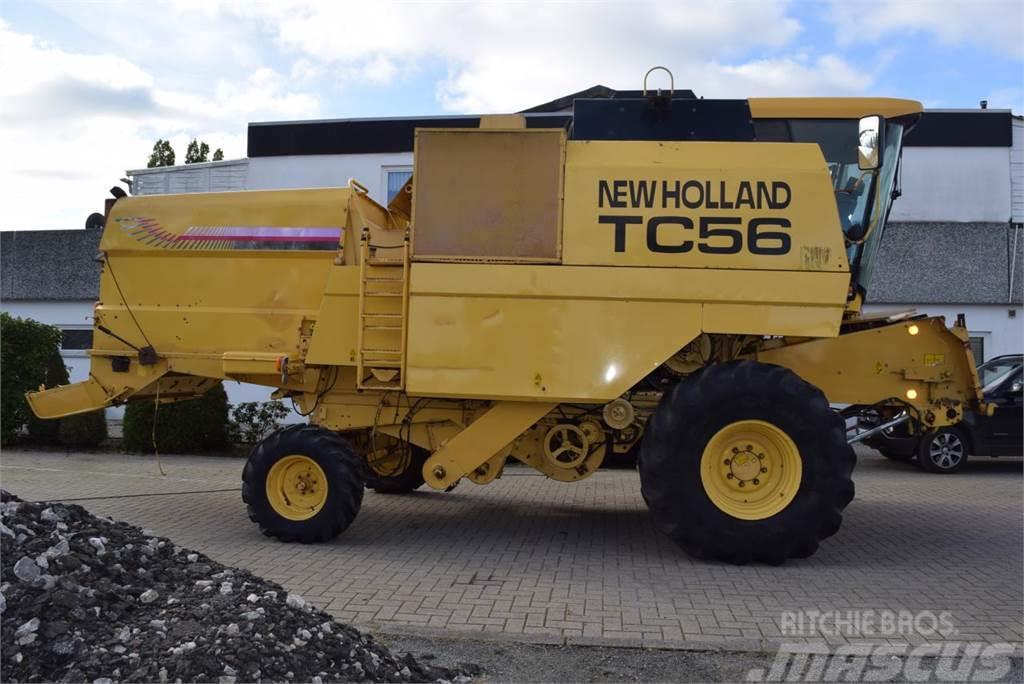 New Holland TC 56 Maaidorsmachines