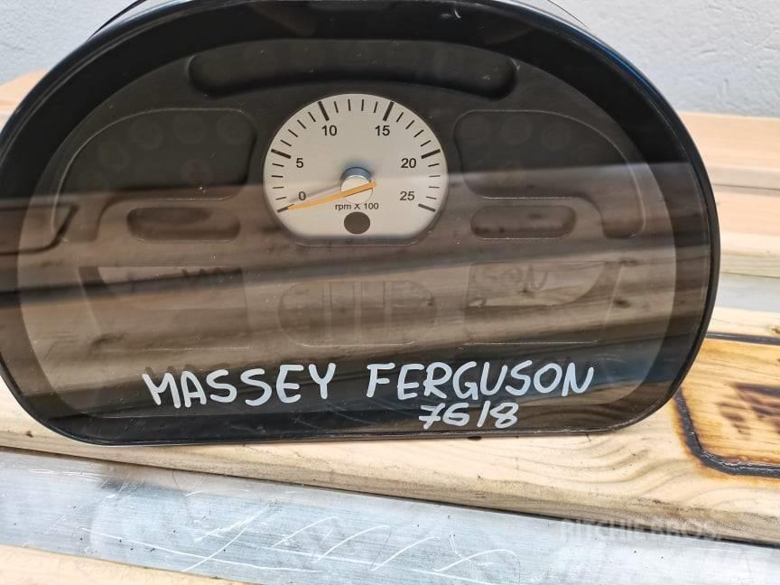 Massey Ferguson 7620 {hour meter A3 4353089 M92} Cabine en interieur