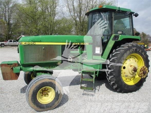 John Deere 4560 Tractoren