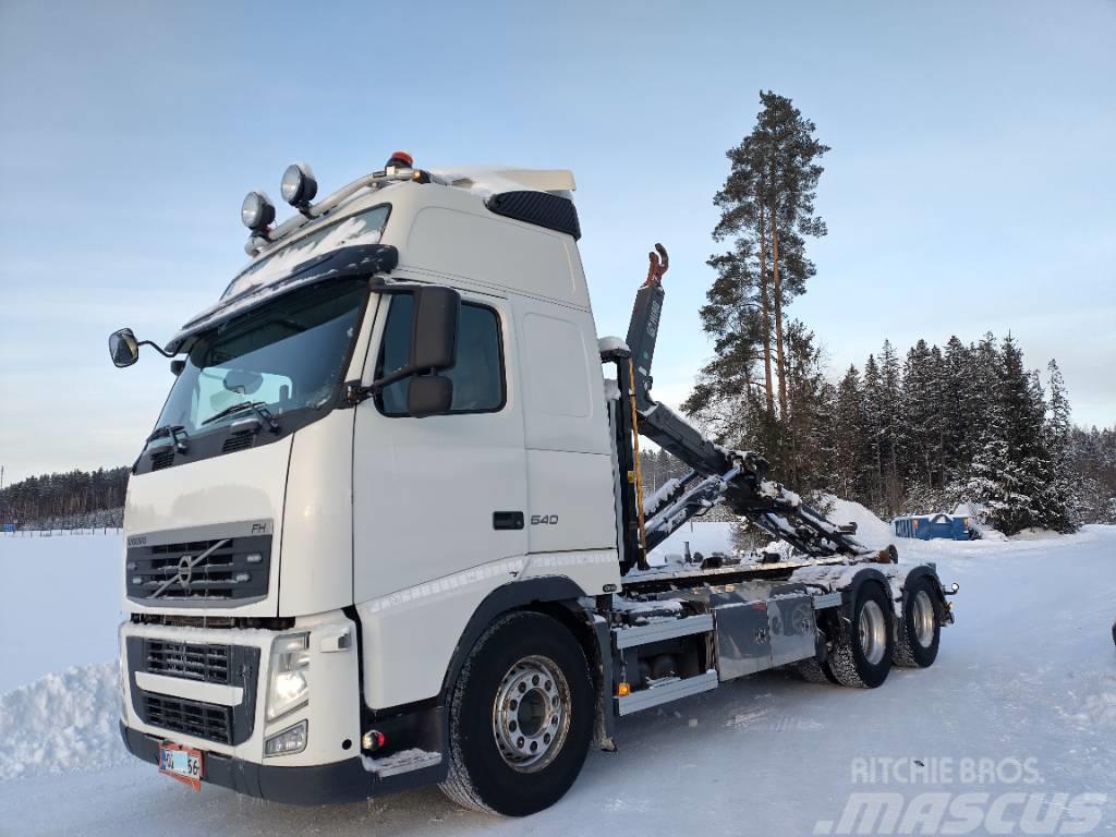 Volvo FH540 6x4 multilift koukkulaite Vrachtwagen met containersysteem