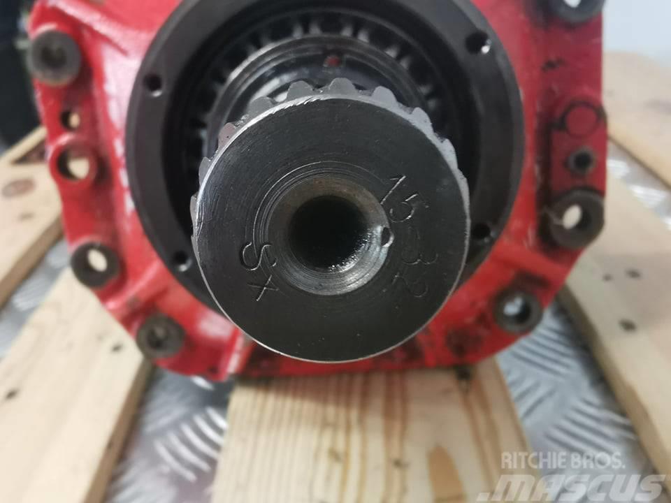 Manitou MLT 626 {Carraro front differential Assen