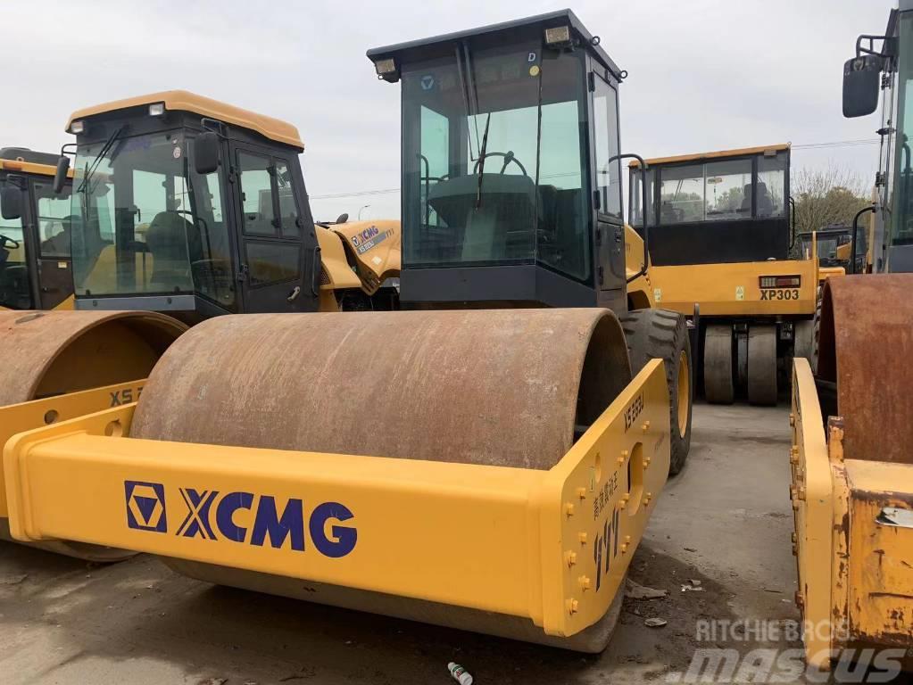 XCMG XS263 Single drum rollers