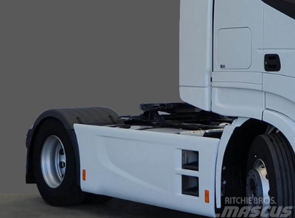 Iveco HI WAY Sideskirts / Fairings Other components