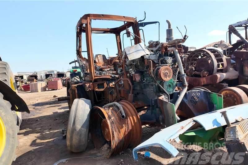 John Deere JD 8530 TractorÂ Now stripping for spares. Tractoren