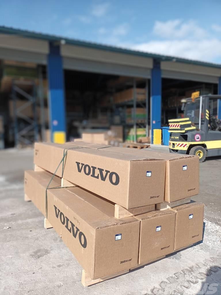 Volvo UNDERRUN GUARD 84210166 Chassis en ophanging