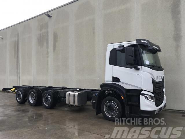 Iveco AD280X48 Y/PS ON Anders