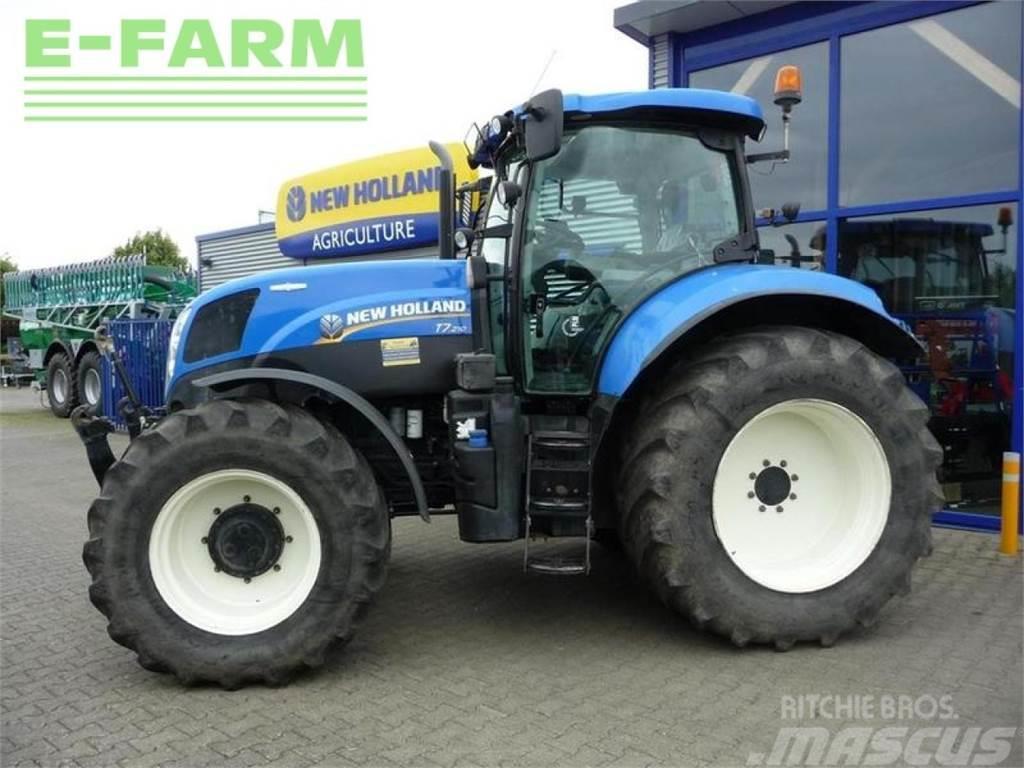 New Holland t7.210 ac Tractoren