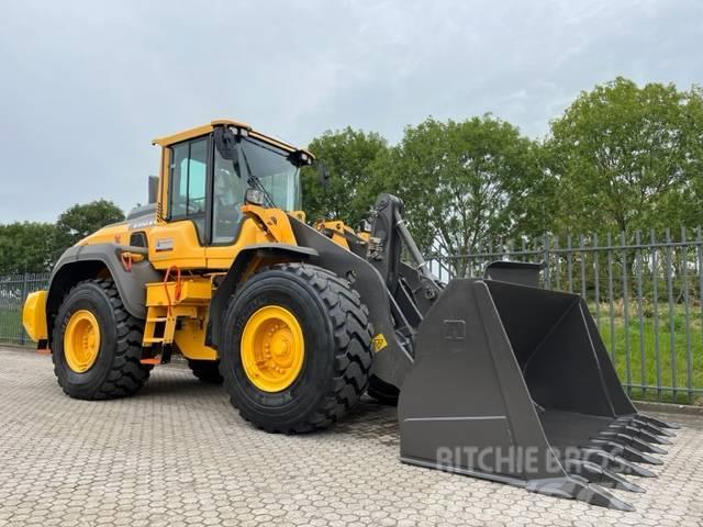 Volvo L110H year 2021 with 3900 hours many options Wielladers
