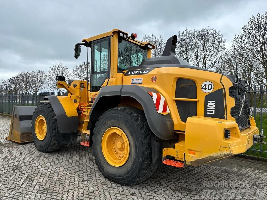 Volvo L110H year 2021 with 3900 hours many options Wielladers