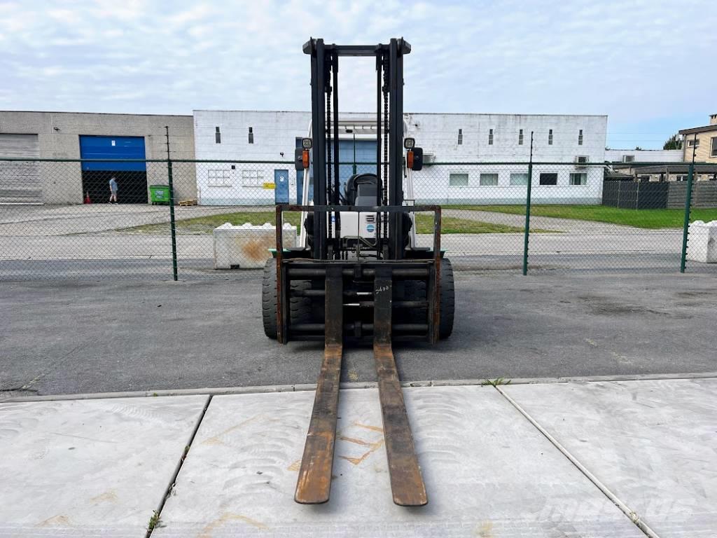 Mitsubishi FDE35AT Diesel heftrucks