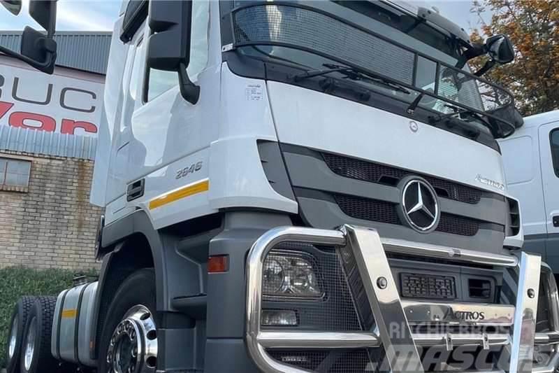 Mercedes-Benz Actros 2646 6x4 Truck Tractor Anders