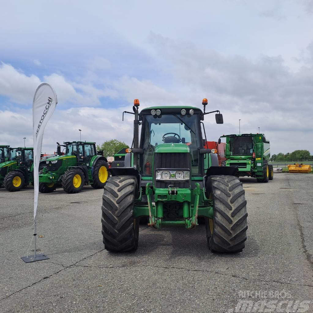 John Deere 6630 Premium Tractoren