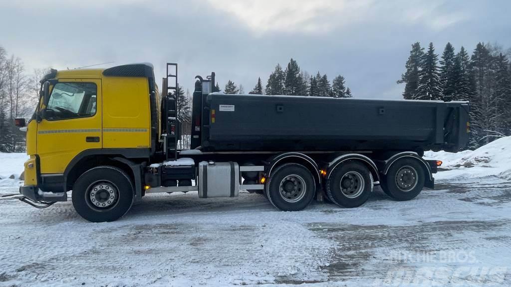 Volvo FMX 13 460 8x4 Hiab koukkulaite, auraus hydraul. Vrachtwagen met containersysteem
