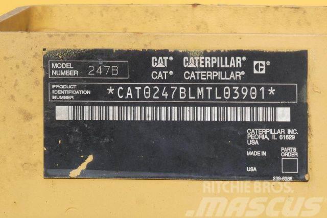 CAT 247B Schrankladers
