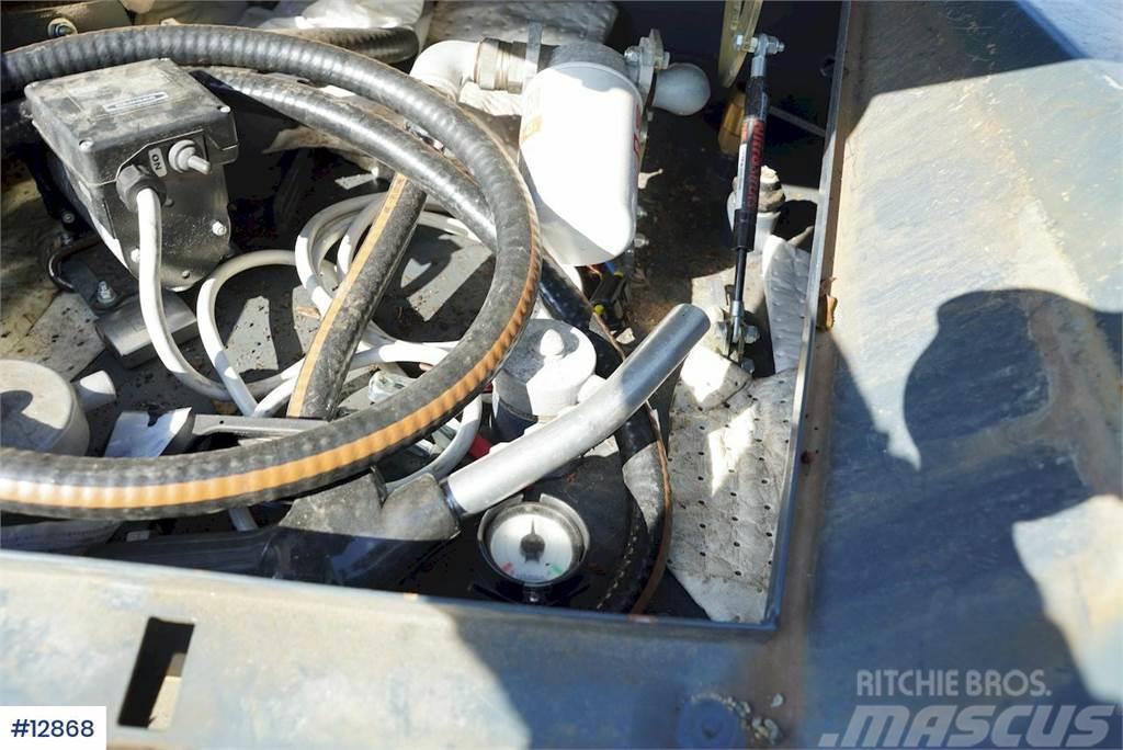 Hitachi ZX85 US-6 w/ 3 buckets, rotor tilt, diesel tank, c Rupsgraafmachines