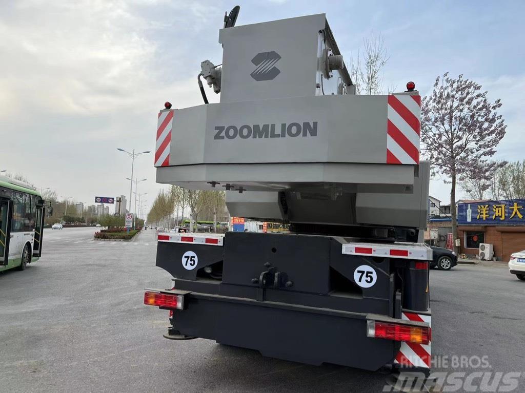 Zoomlion QY70V Kranen voor alle terreinen