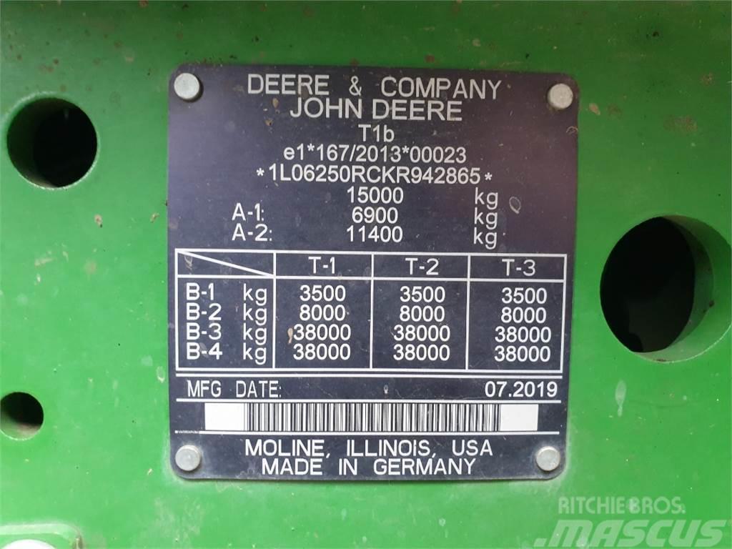 John Deere 6250R Tractoren
