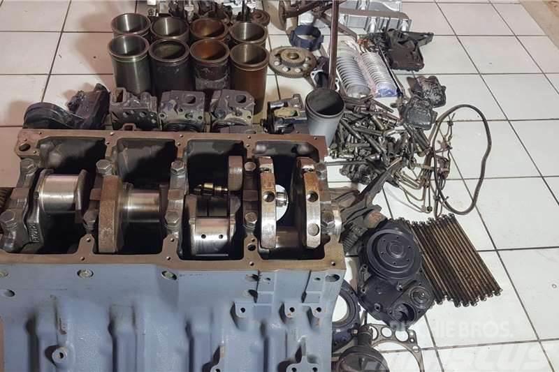 Mercedes-Benz OM 402 T Engine Stripping For Spares Anders