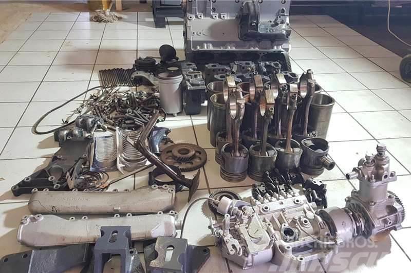 Mercedes-Benz OM 402 T Engine Stripping For Spares Anders