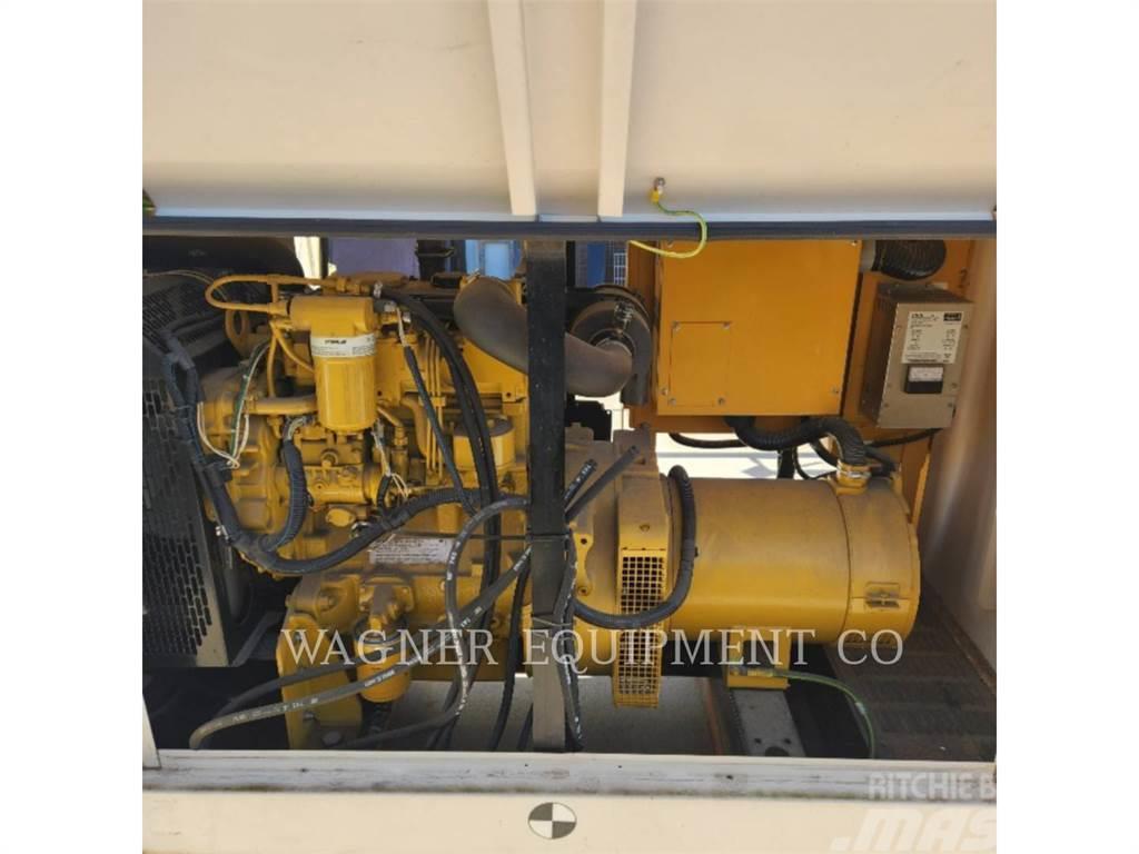 CAT D30-8 Diesel generatoren