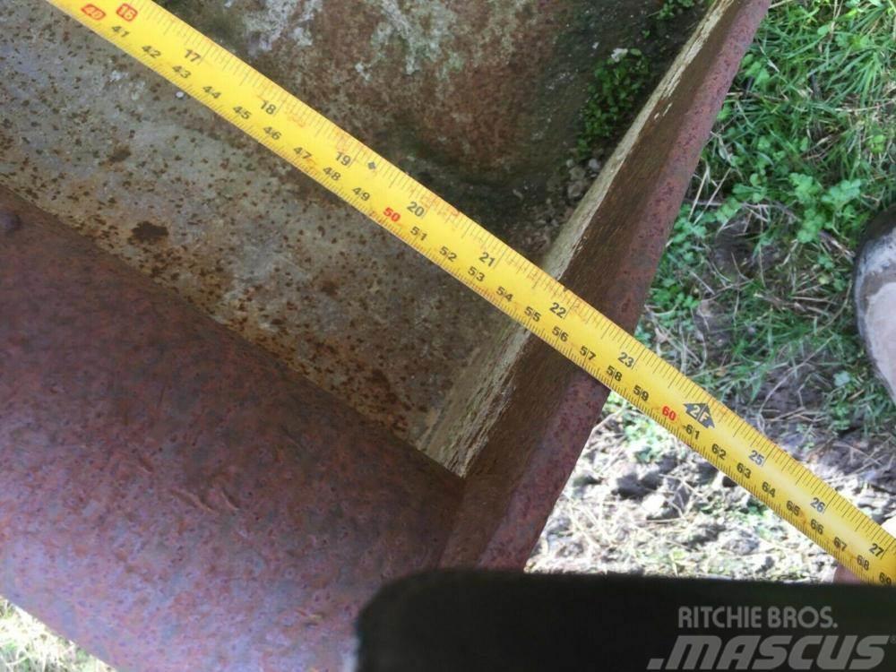  Excavator Digging Bucket 45 mm pins - £350 - Gatwi Overige componenten