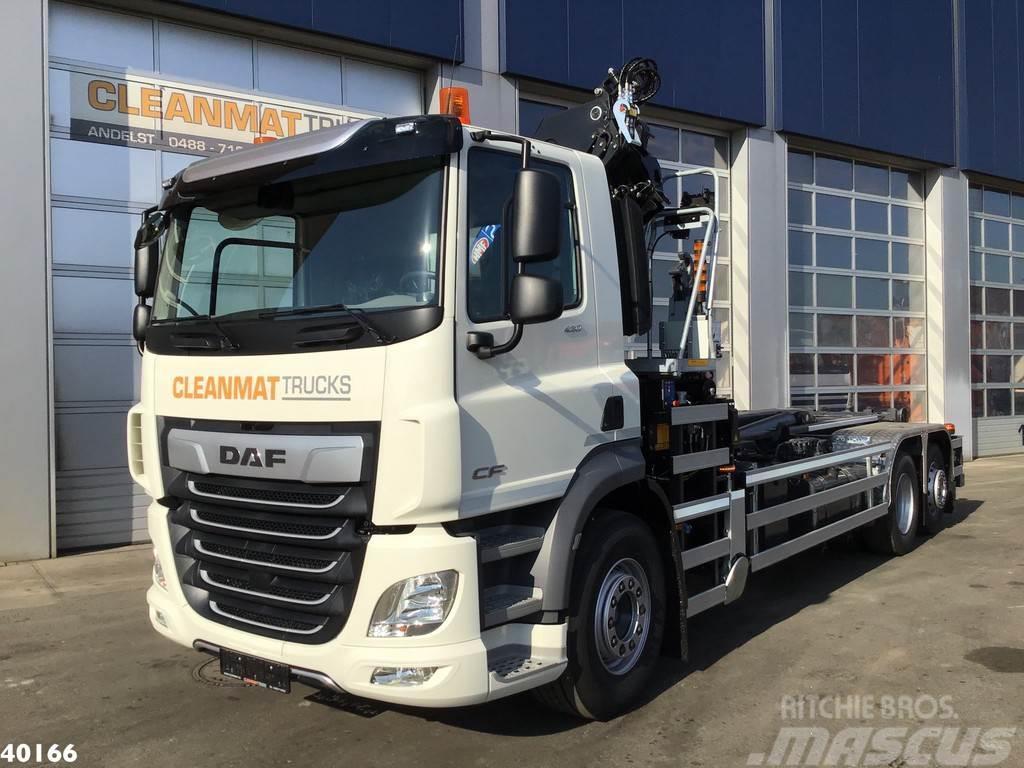DAF FAN CF 430 HMF 23 ton/meter laadkraan + Welvaarts Vrachtwagen met containersysteem