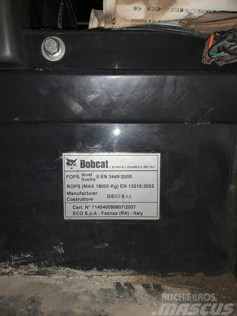 Bobcat Telehandler TR50210 Verreikers