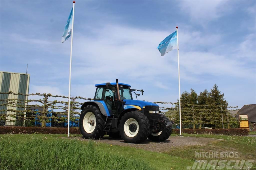 New Holland TM190 Tractoren