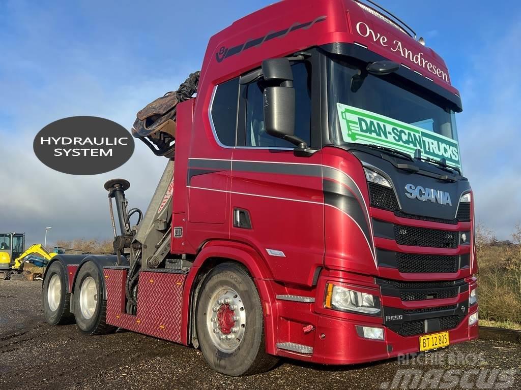 Scania R650 6x4 m. aftagelig kran Trekkers