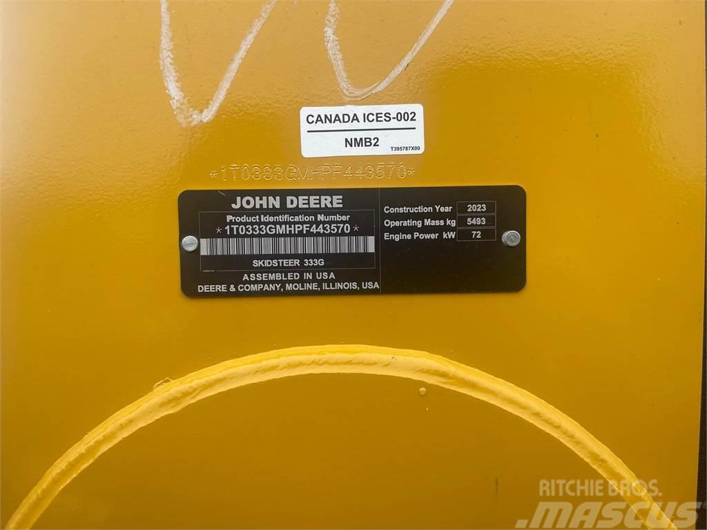 John Deere 333G Schrankladers