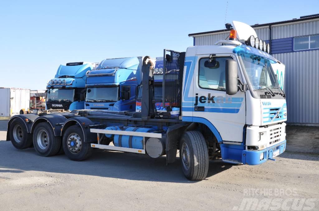 Volvo FM10 320 8X2 Vrachtwagen met containersysteem