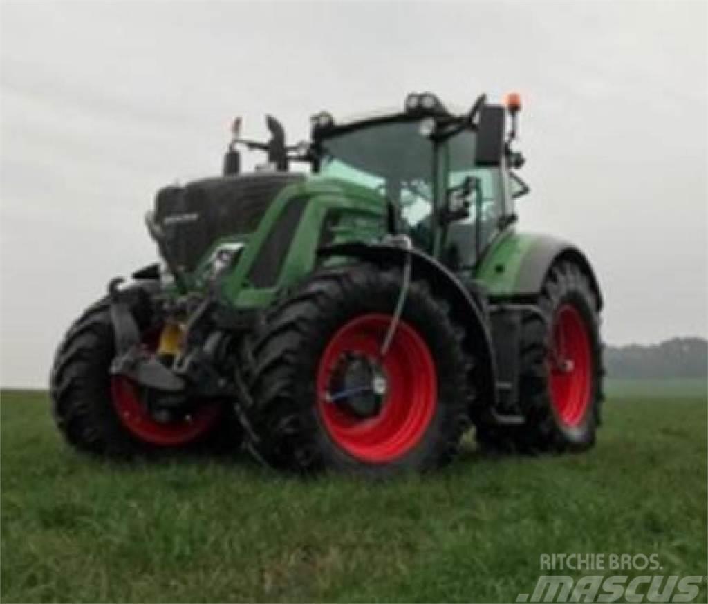 Fendt 933 Vario S4 Profi Plus Tractoren
