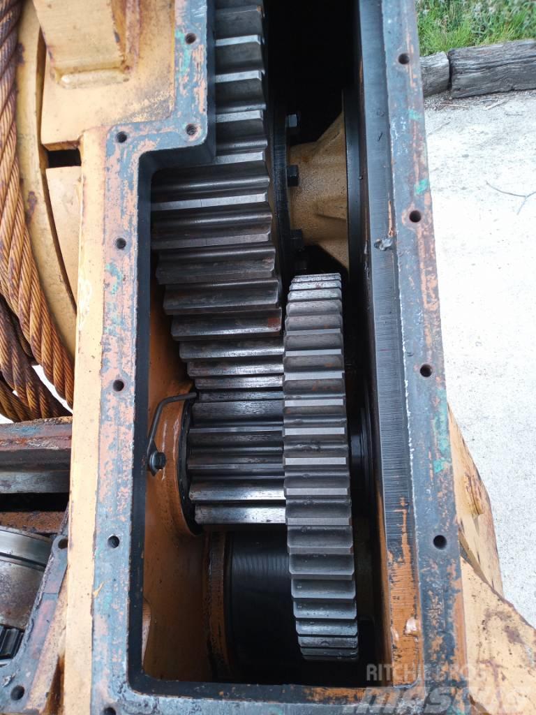 CAT 58 winch to fit D8K with fairlead Overige componenten