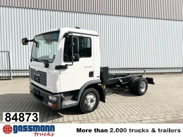 MAN TGL 12.210 4X2 BL Chassis met cabine