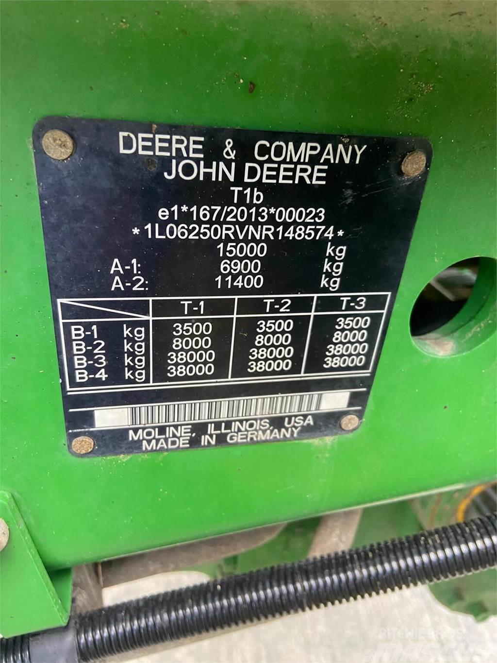 John Deere 6250R Tractoren