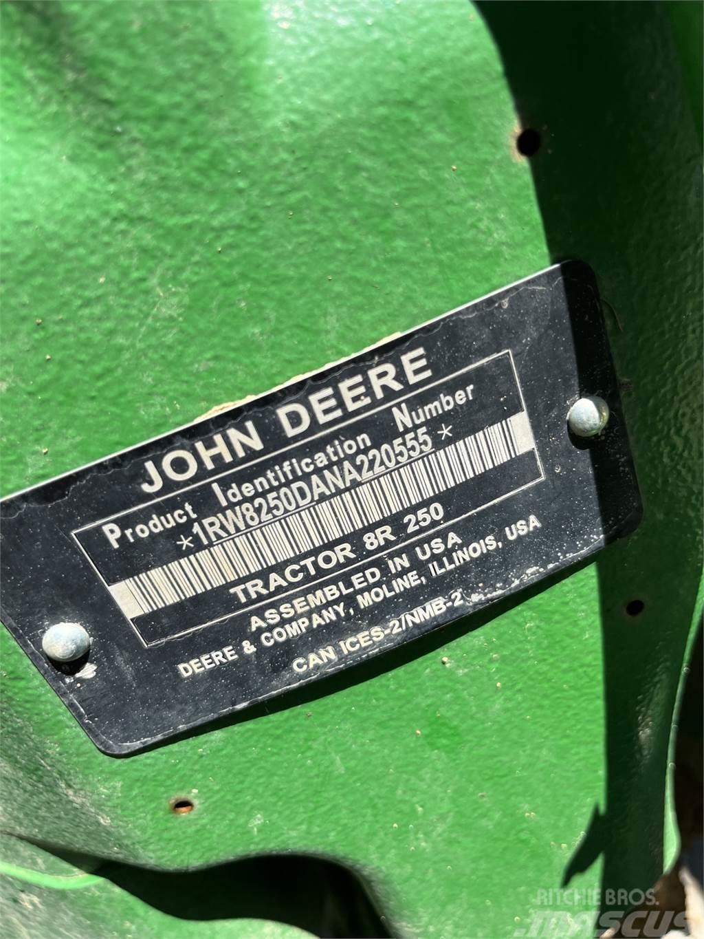 John Deere 8R 250 Tractoren