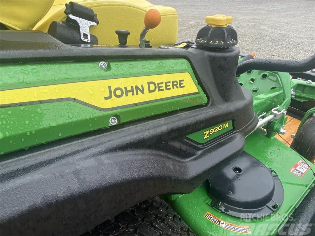 John Deere Z930M Zero turn mowers