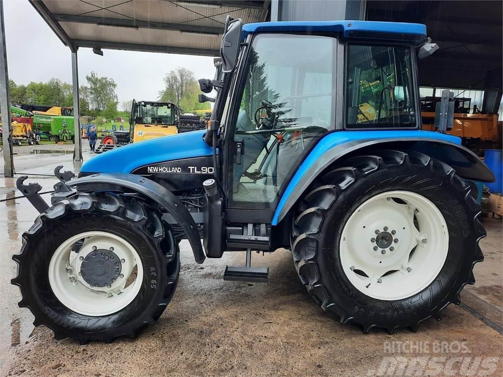 New Holland TL90 (4WD) Tractoren