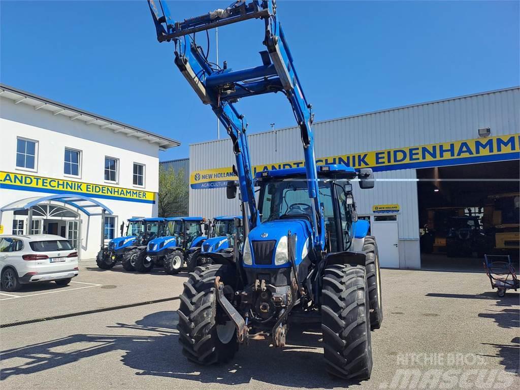 New Holland TS135A Tractoren