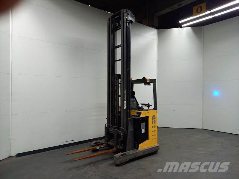 Atlet UHS141DTFVRF960 Reachtruck voor hoog niveau