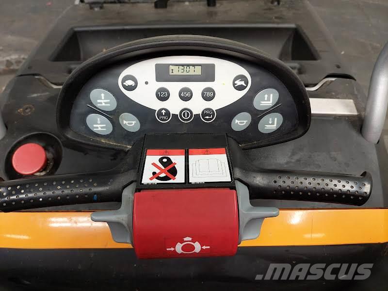 Still EXD-S 20 Zelfrijdende stapelaars