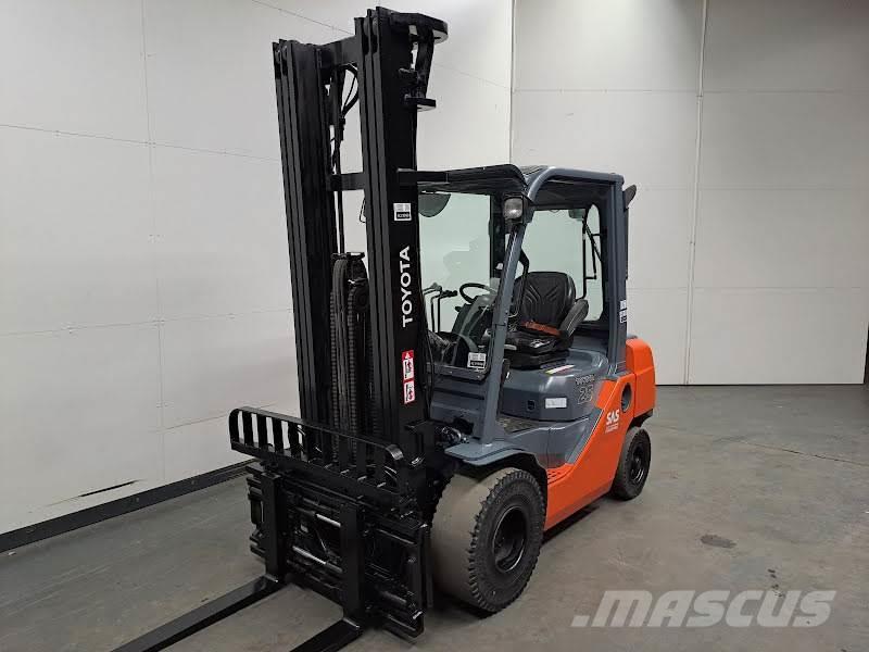 Toyota 02-8FDF25 Diesel heftrucks