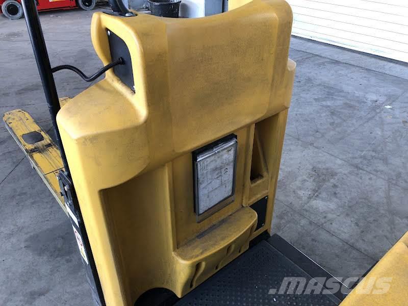 Yale MO25 Orderpicker voor middelhoog niveau